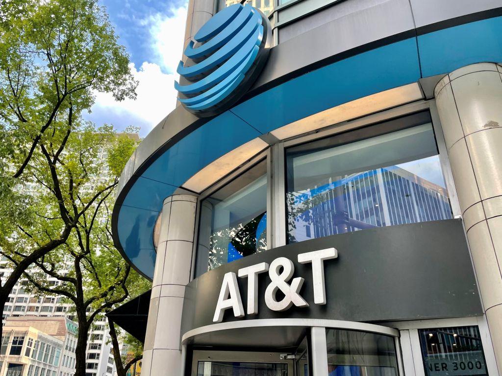 What Is The 1 800 Number For AT&T Customer Service? 1 att