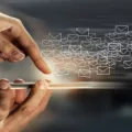 Is AOL Mail Shutting Down? 4 email