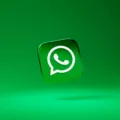 Can You Put A GIF On WhatsApp DP? 4 whatsapp