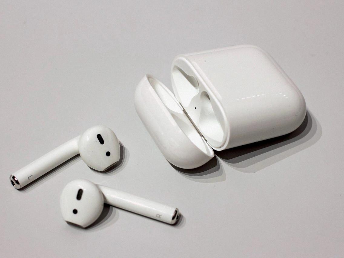 airpods without case airpods without case