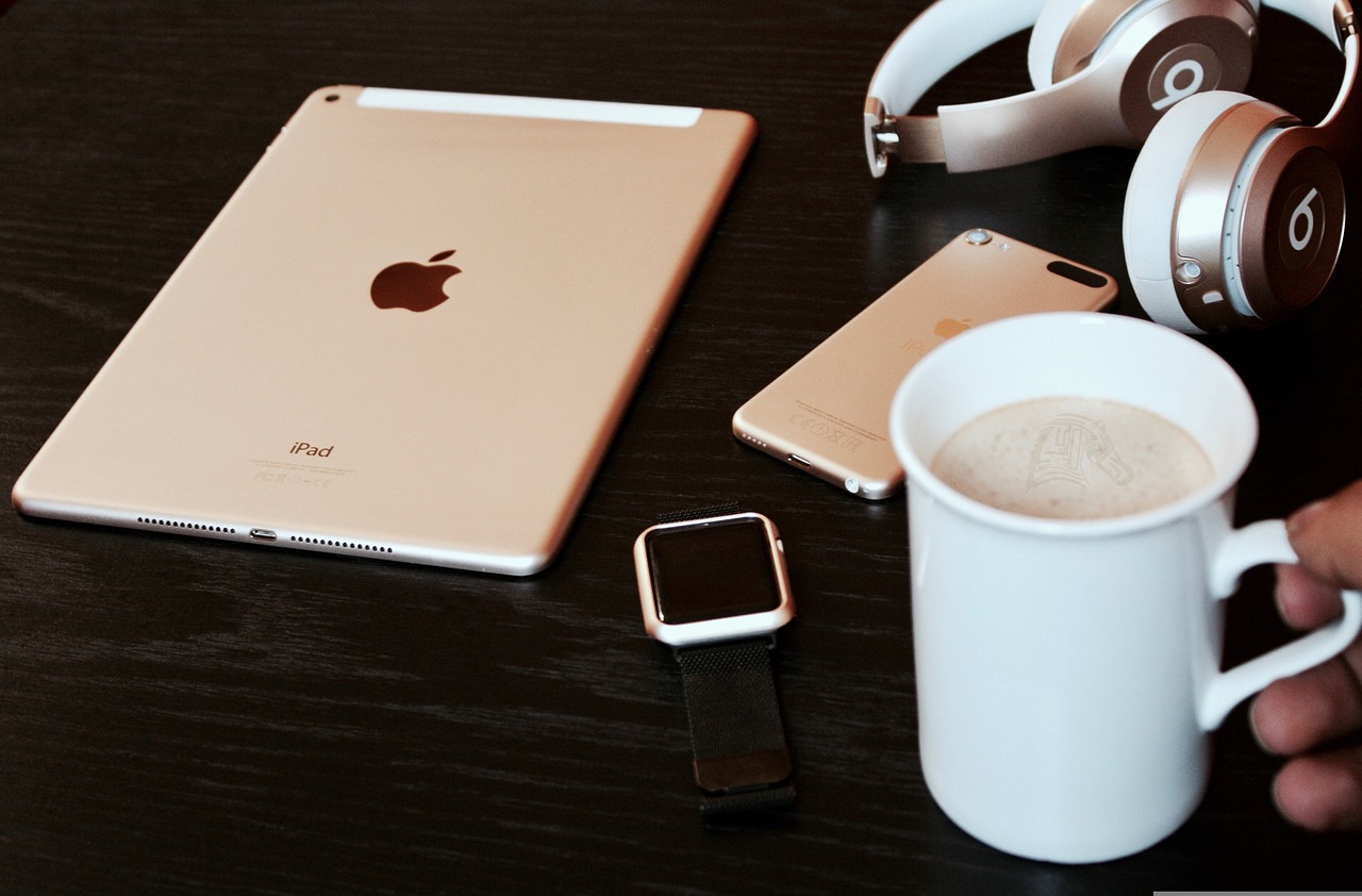 How To Download Music To Apple Watch ? 1 apple watch