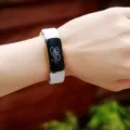How to Connect Fitbit to Your iPhone 2 How to Connect Fitbit to Your iPhone 1