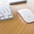 How to Connect a Mouse to Mac 14 How to Connect a Mouse to Mac 13