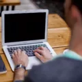 Cool Things to Do on Your MacBook Air 8 Cool Things to Do on Your MacBook Air 7