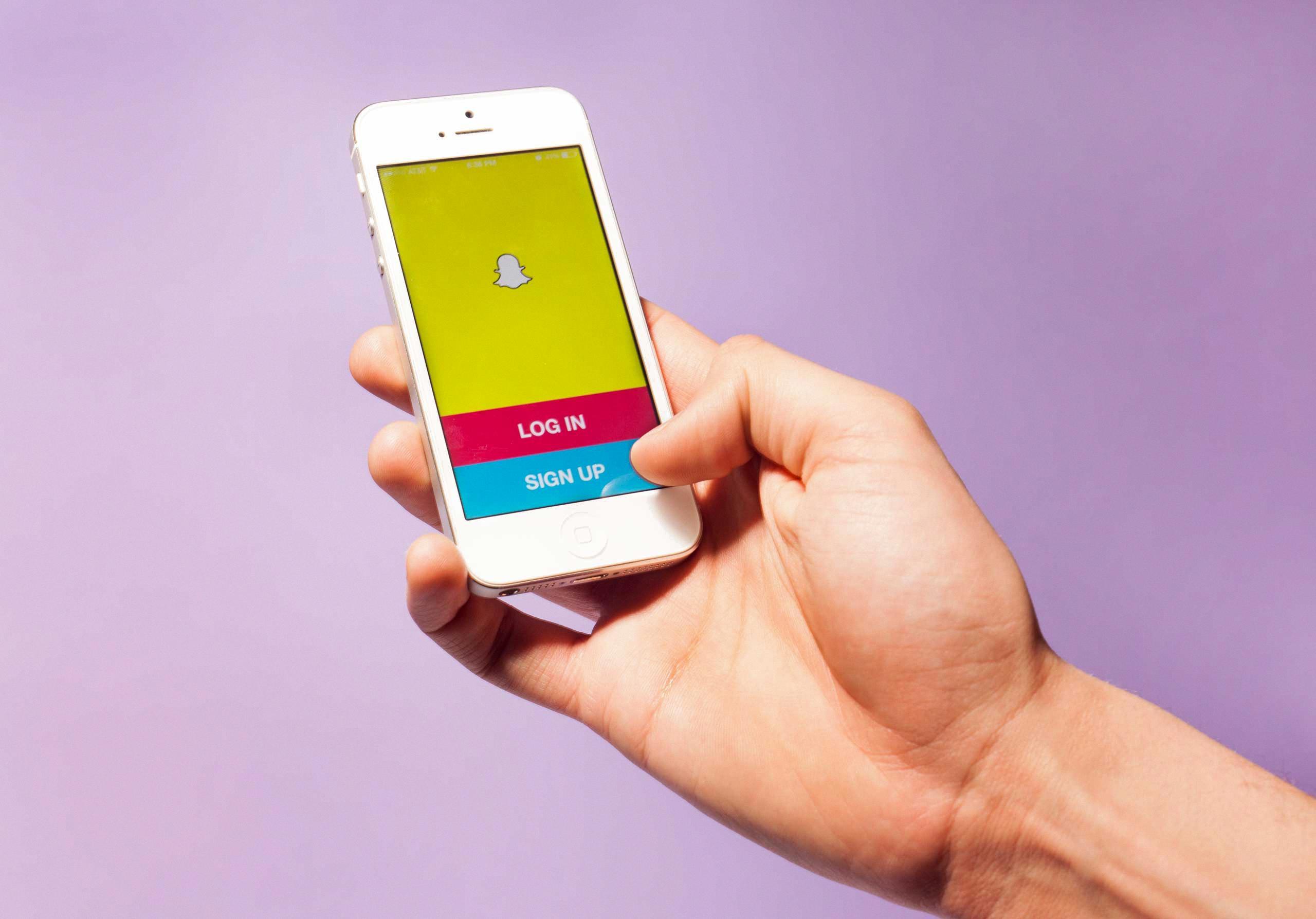 how can you hide snapchat on your phone how can you hide snapchat on your phone