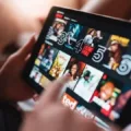 How to Stream Sci-Fi Epic 'The 100' on Netflix 16 How to Stream Sci-Fi Epic 'The 100' on Netflix 15