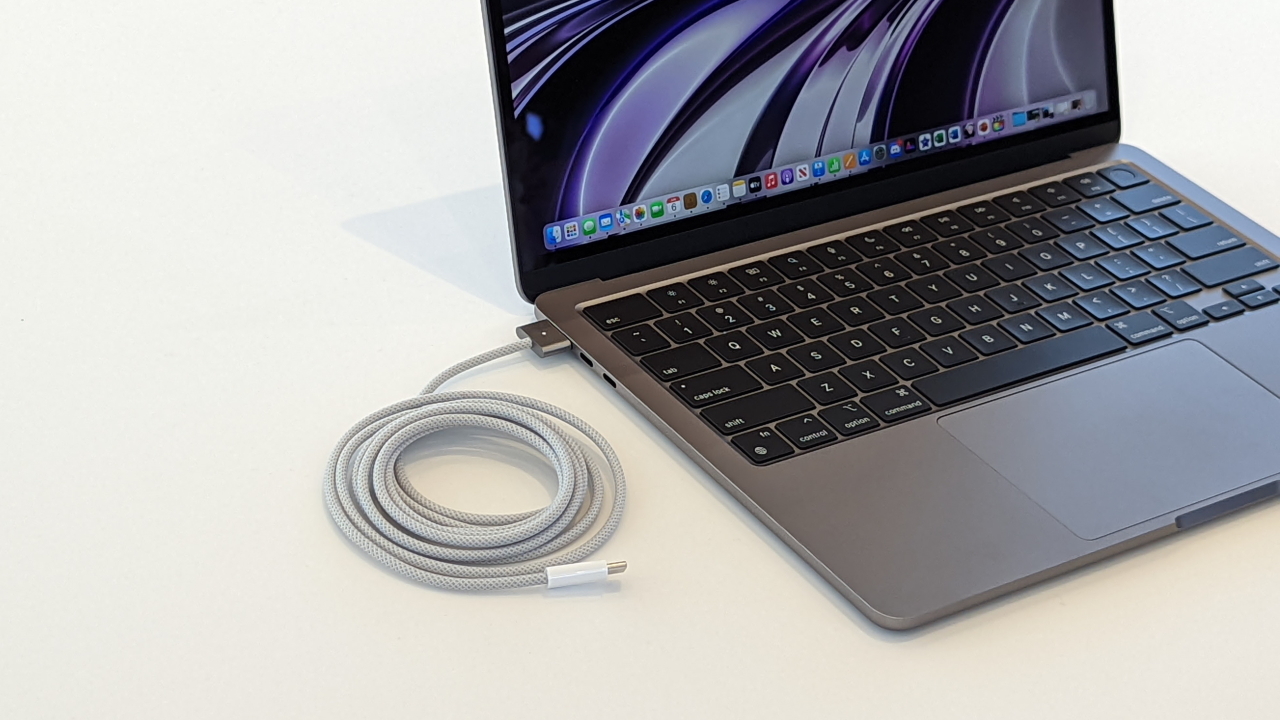 Unlock Maximum Charging Speed With the Right Mac Charger Watts 4 Unlock Maximum Charging Speed With the Right Mac Charger Watts 3