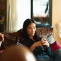 How to Reach Someone When Their Phone is On Silent? 18 How to Reach Someone When Their Phone is On Silent? 17
