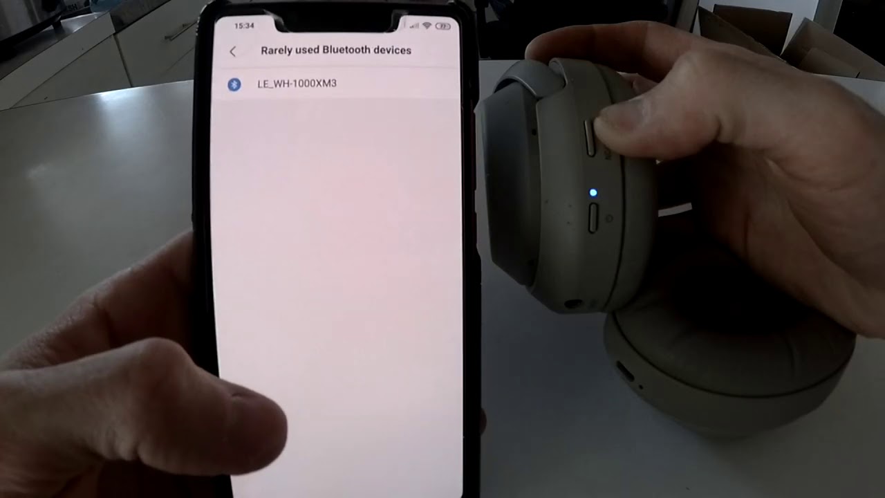 How to Switch Between Devices with Sony WH 1000XM3? 2 How to Switch Between Devices with Sony WH 1000XM3? 1