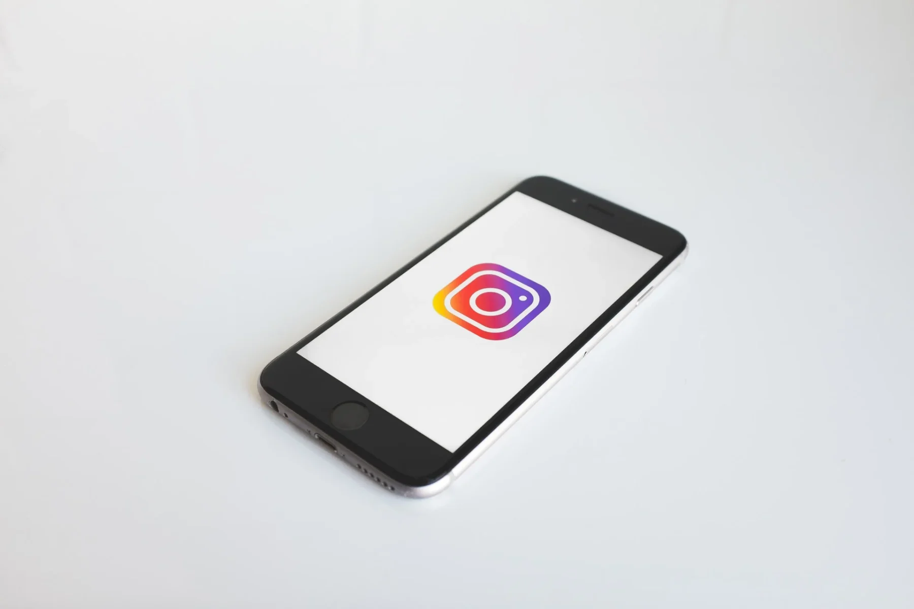 how-to-see-who-shared-your-instagram-post-devicemag