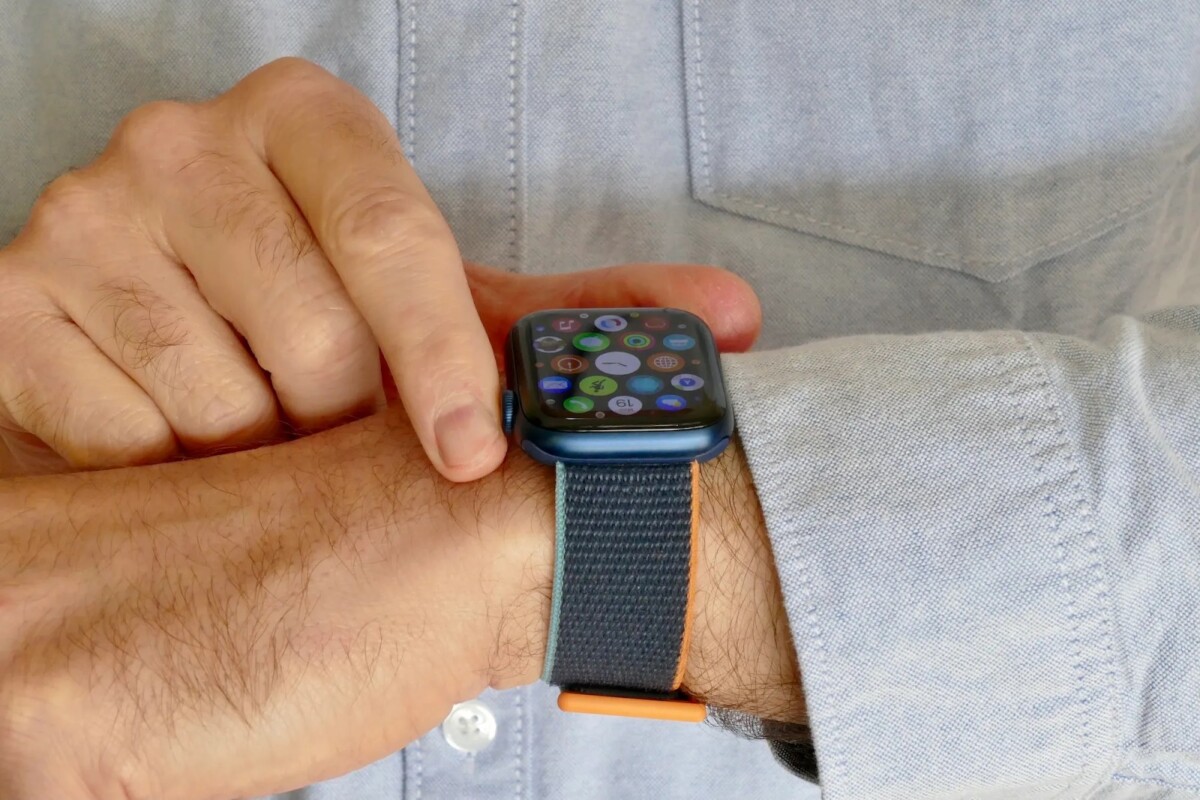 How Big Is the 40mm Apple Watch? 3