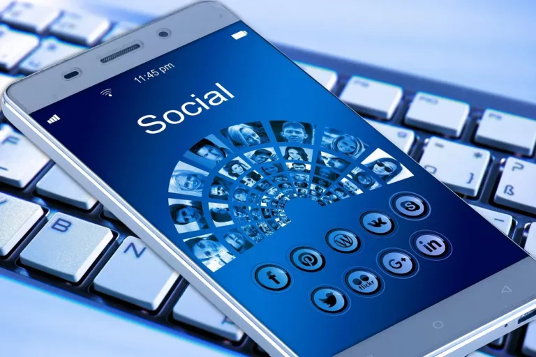 How To Delete Photos On Facebook 18