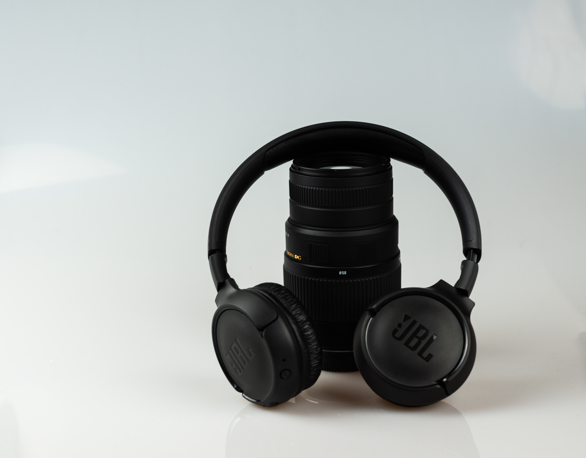 How To Pair JBL Headphones ? DeviceMAG