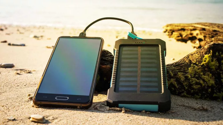 How To Charge Your Phone Without Electricity ? 10