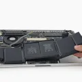 2015 MacBook Pro Battery Replacement Tips 5