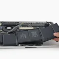 2015 MacBook Pro Battery Replacement Tips 19