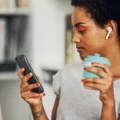 What To Do If Airpods Hurt Your Ears ? 10