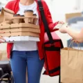 Which Food Delivery Apps Accept Cash? 3