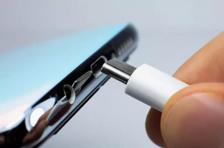 How To Get Water Out Of Charging Port 2