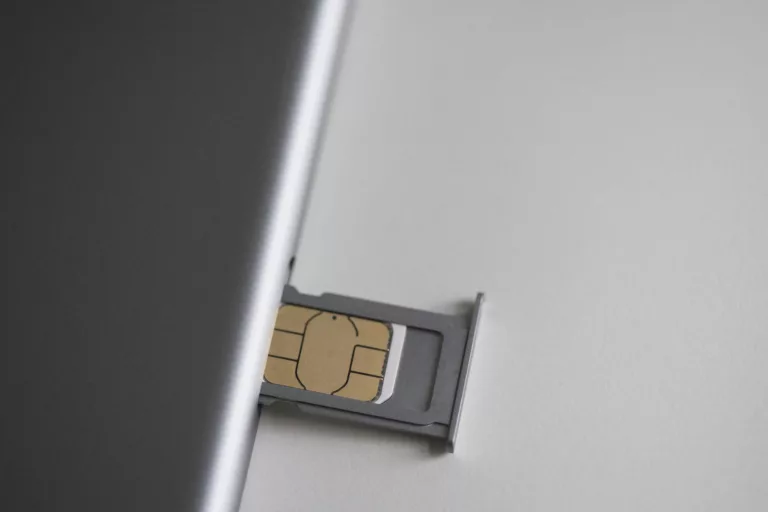 How To Open Sim Card On Iphone 5