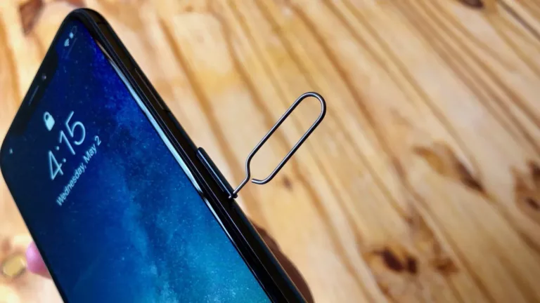 How To Remove Iphone Sim Card 7