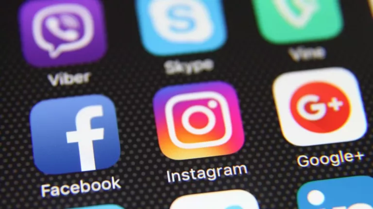How To Unlink Instagram Accounts 7
