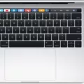 How To Clean Macbook Keyboard 11