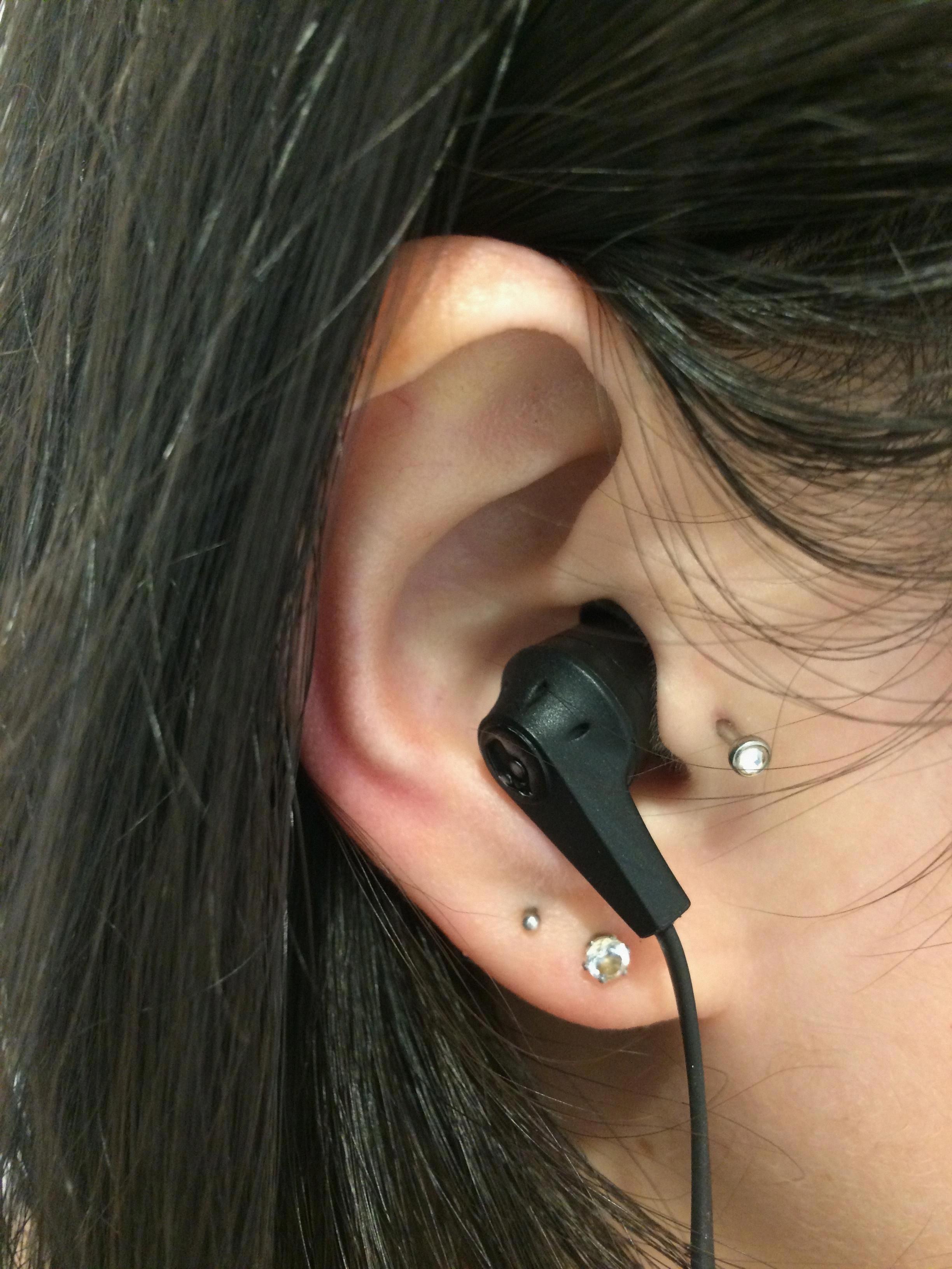 All You Need To Know About Tragus Piercing And Headphones 10