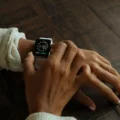 How To Add Photos to Your Apple Watch 1