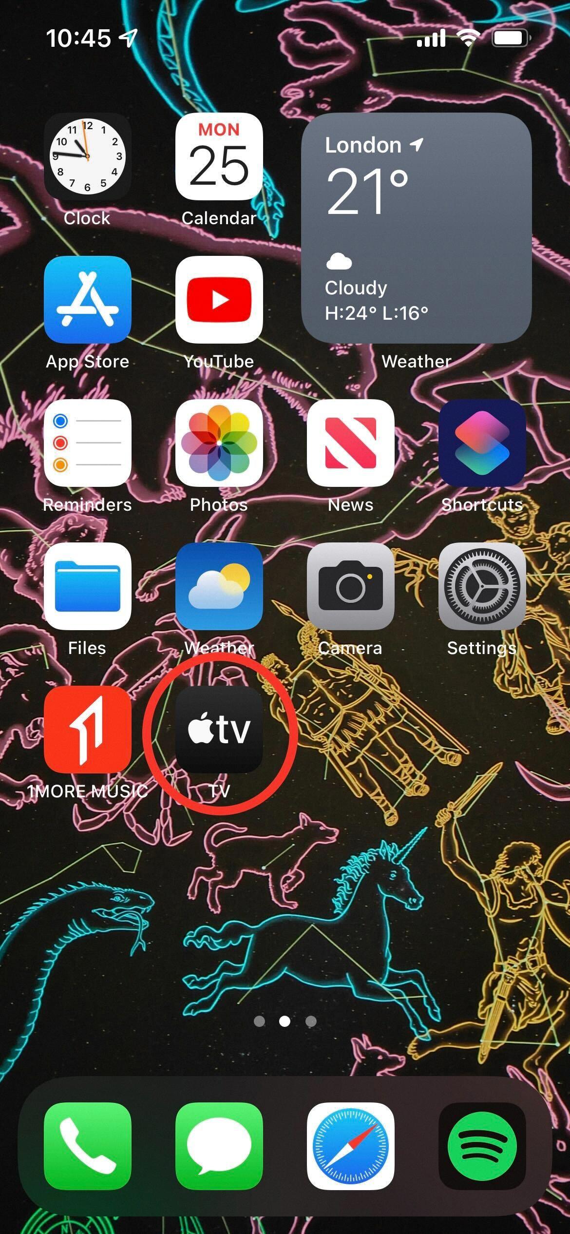 download movies on iphone