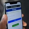 Facebook Desktop Version for iPhone 5
