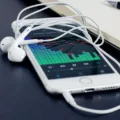 How to Download Music from YouTube to Your iPhone 7