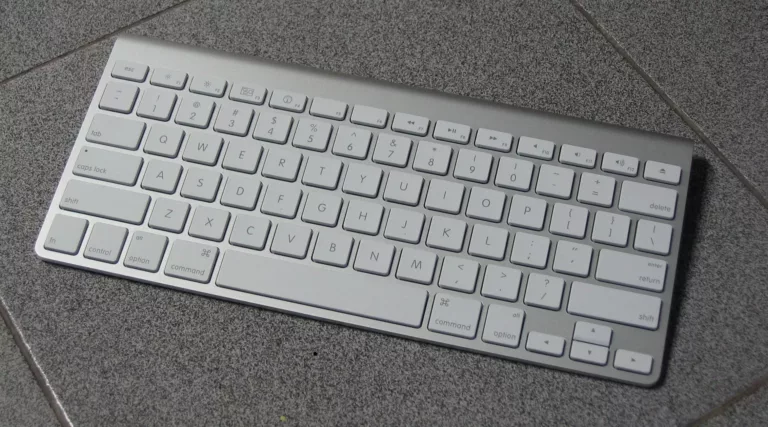How To Remove Keyboard Keys 1
