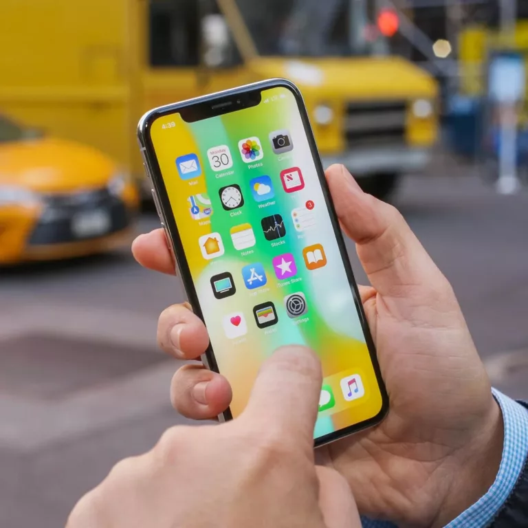 How to Hide Contacts on Your iPhone 11