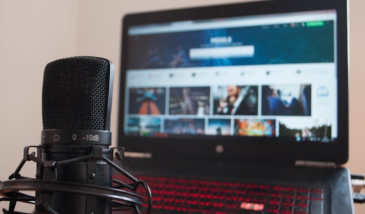 Unlock the Power of Audio Line in Your Macbook: A Comprehensive Guide 2 Unlock the Power of Audio Line in Your Macbook: A Comprehensive Guide 1