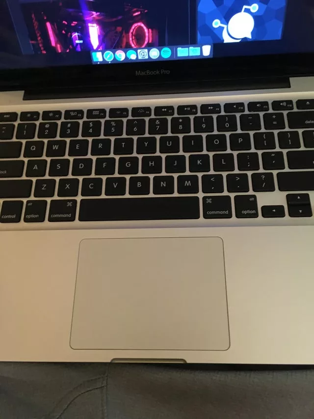 How to Fix Your 2012 MacBook Pro Trackpad Not Clicking! 3