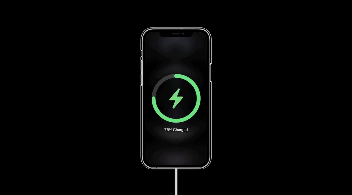 How to Use an Apple Watch Charger to Charge Your iPhone 12 1