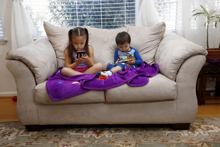How to Block Wi-Fi on Your Child's iPhone 9