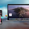 How to Easily Copy Files From Macbook to iPhone 17