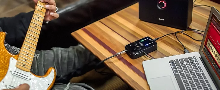 How to Connect Guitar to Macbook 3