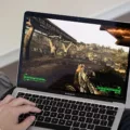 How to Play Fallout On MacBook 13