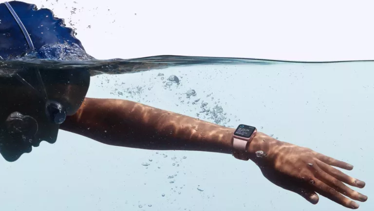 Experience Open Water Swimming with an Apple Watch 19