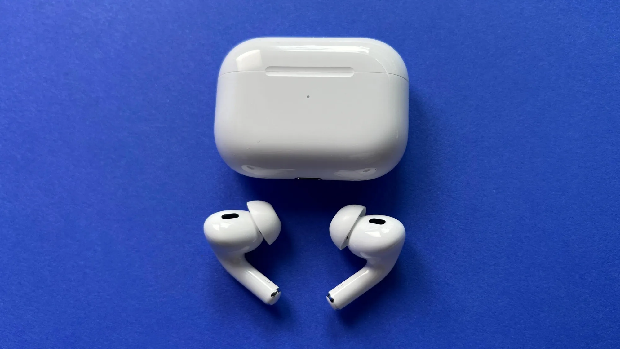 how to make a phone call with airpods pro