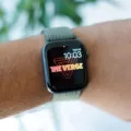 How to Set Up Live Photo Wallpaper on Your Apple Watch 11
