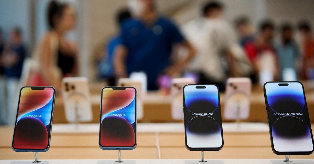 does apple store charge to restore iphone