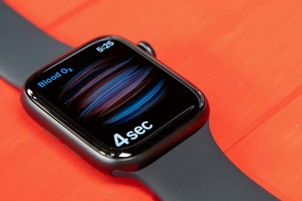 does apple watch require bluetooth