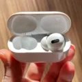 What to Do If You Found Airpds without Case 11