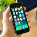 How to Charge Your iPhone SE 11
