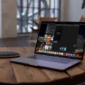 How to Connect Your Messages To Your Macbook Air 13