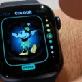 How to Make Minnie Mouse Talk On Apple Watch 7